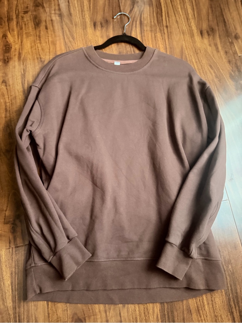 Lululemon Perfectly Oversized Crew - Picture 2 of 4